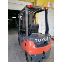 Вилочный погрузчик Toyota 1.5т