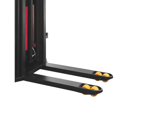 Самоходный штабелер PROLIFT SDK 1536