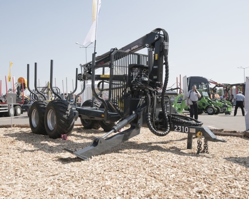 Полуприцеп лесовозный АМКОДОР 2310