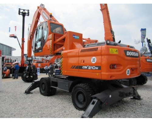 Перегружатели леса и металлолома S210W MH