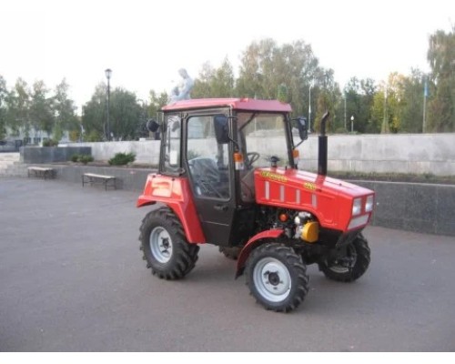 Трактор BELARUS-320.4