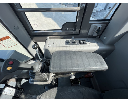 Фронтальный погрузчик WL836H