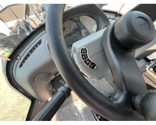 Фронтальный погрузчик WL836H