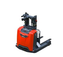 Автоматизированный ричтрак с широкими опорными лапами CTD40/60-AGV