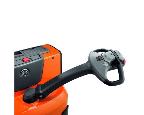 Электрическая тележка Toyota LWE180, 1.8 т (холодильное исполнение)